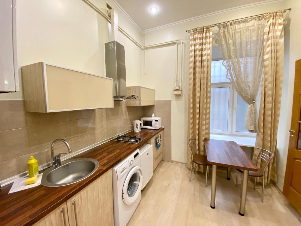 Old Town Apartments Lanzheron Beach Odessa Esterno foto